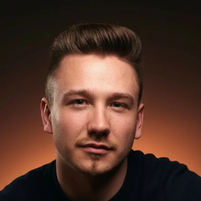 Modern Pompadour